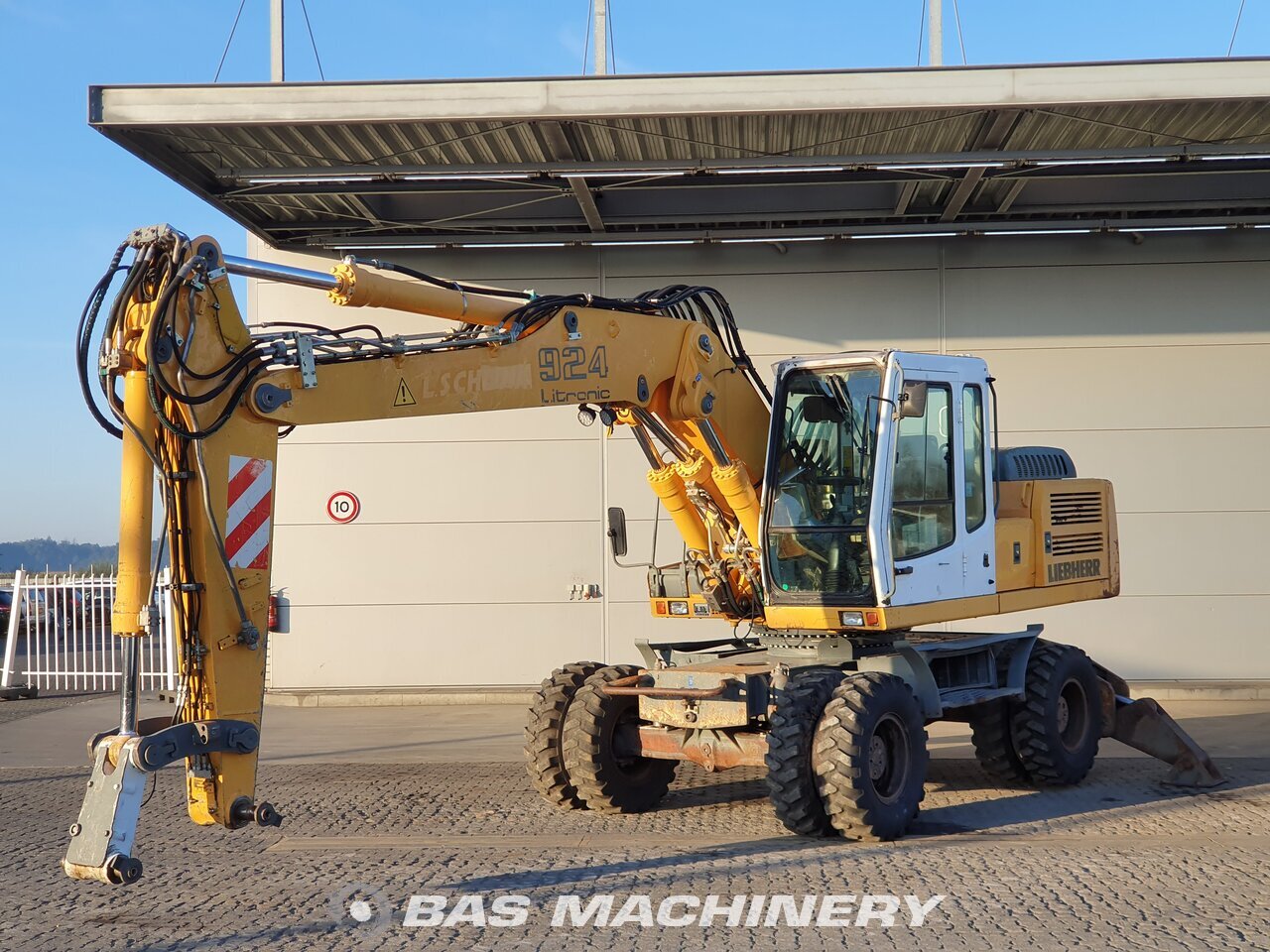 Liebherr 24b 07 Mobilbagger Bas Machinery